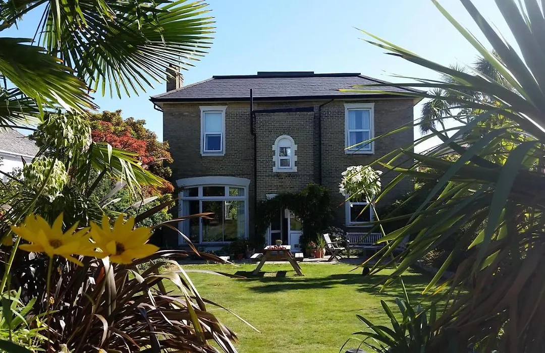 Grantham House-1