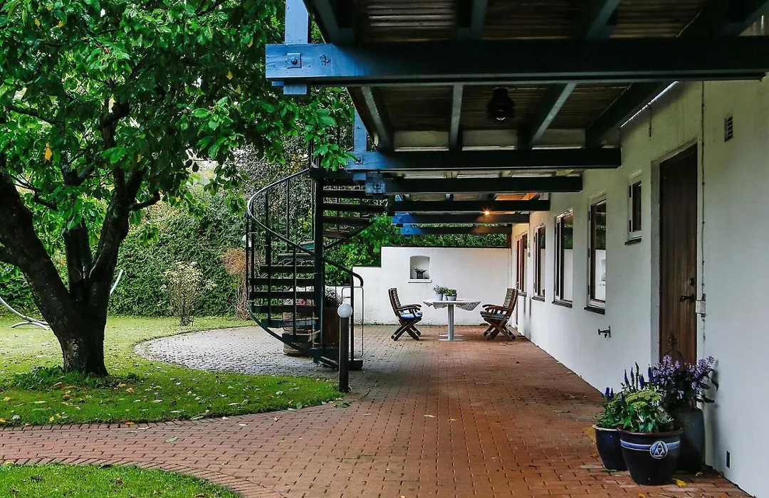 Villa Weibull-1