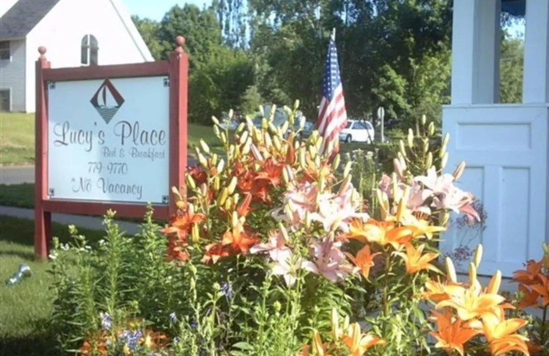Lucy'S Place-1