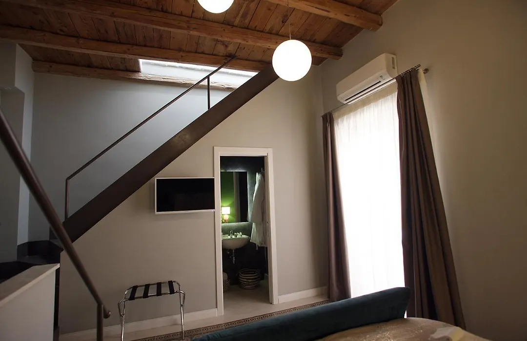 Sebèl Luxury Rooms-1