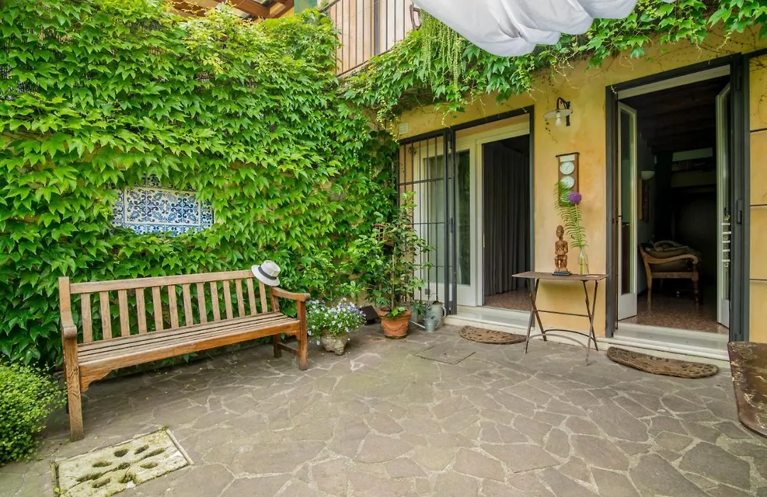 Portico Rosso B&B-1