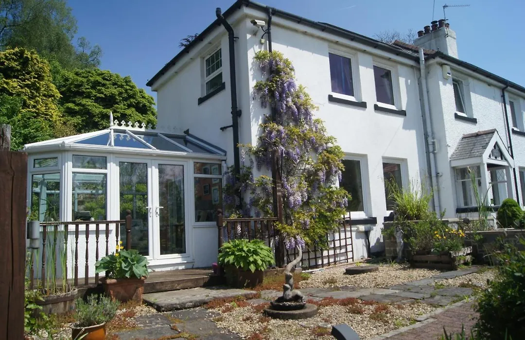 Arfryn House Bed And Breakfast-1