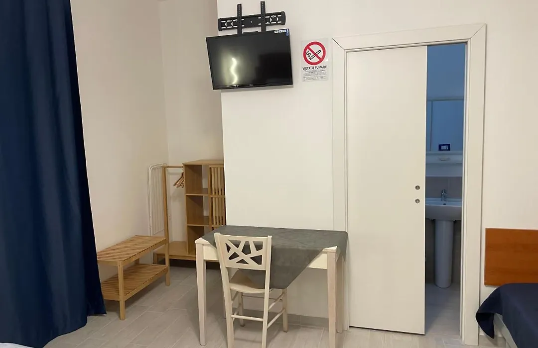 B&B del Corso - GIULIANOVA-1