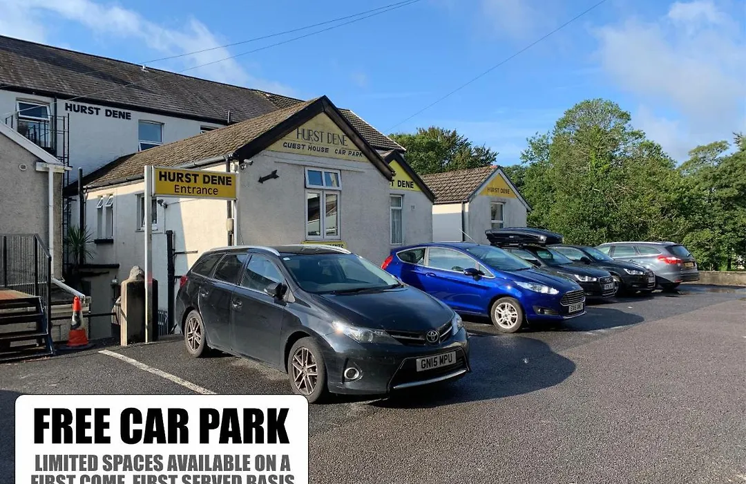 Hurst Dene Aparthotel-1