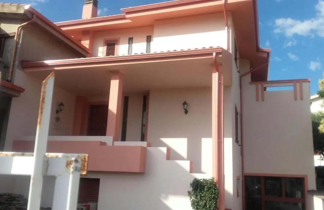 Asherat B&B-1
