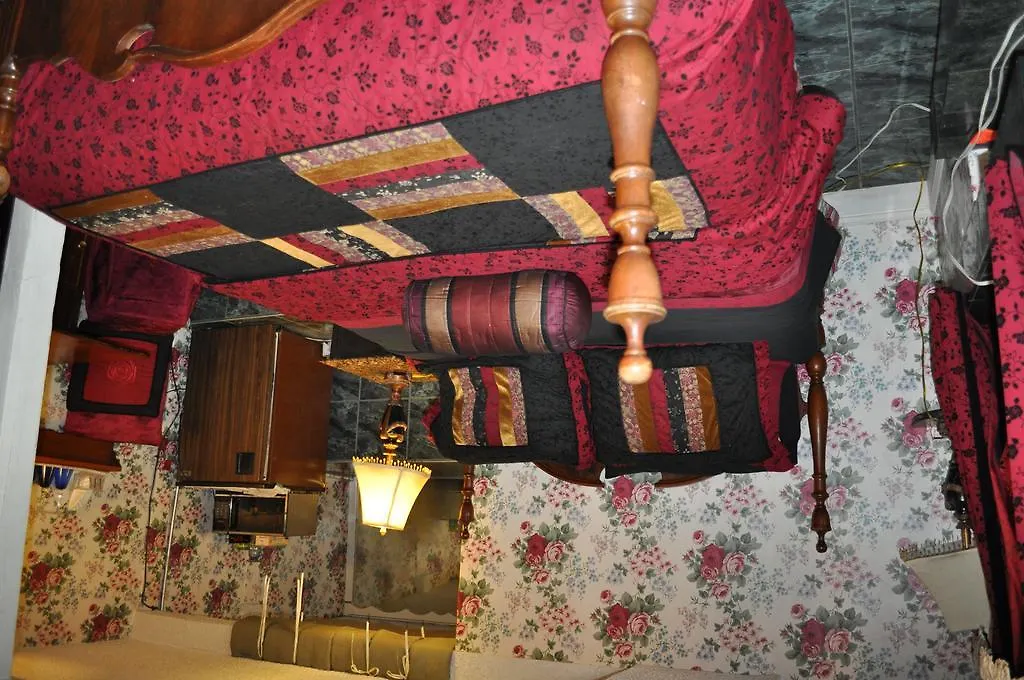 Pine Rose Inn-1