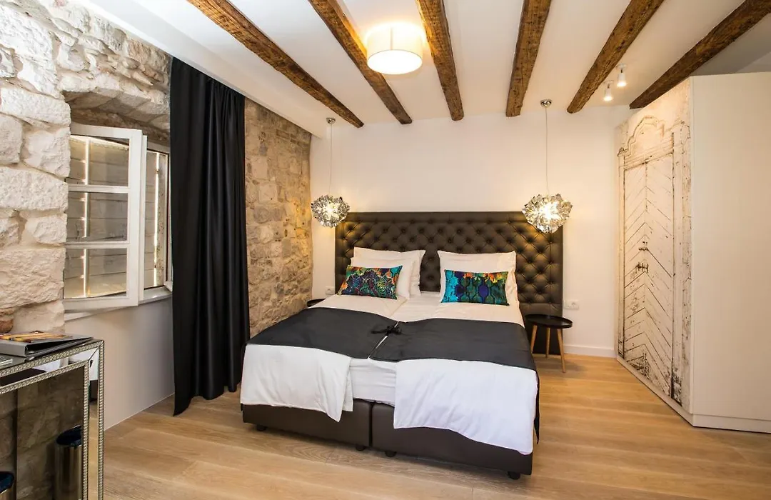 Spalato Luxury Rooms-1
