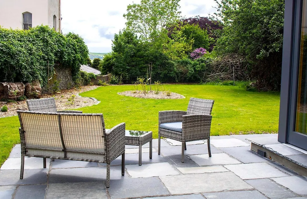 Dingle Garden Townhouse-1