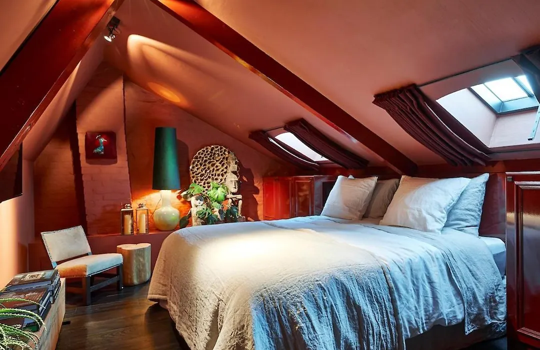 Maison Fred Luxury Suites-1
