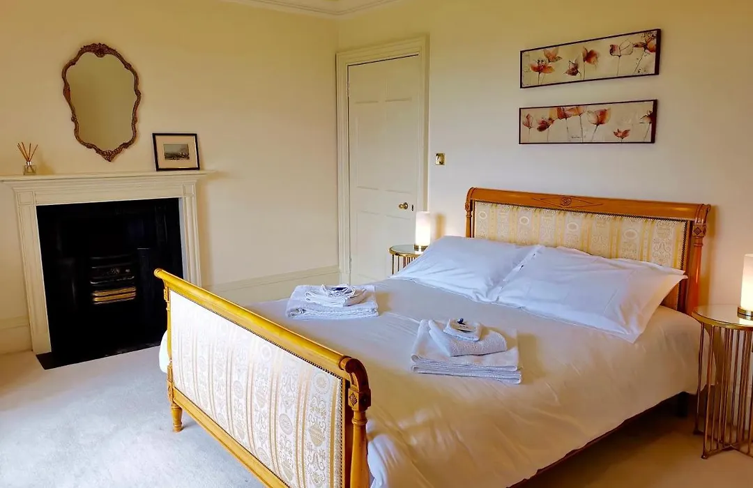 Bowden House B&B-1