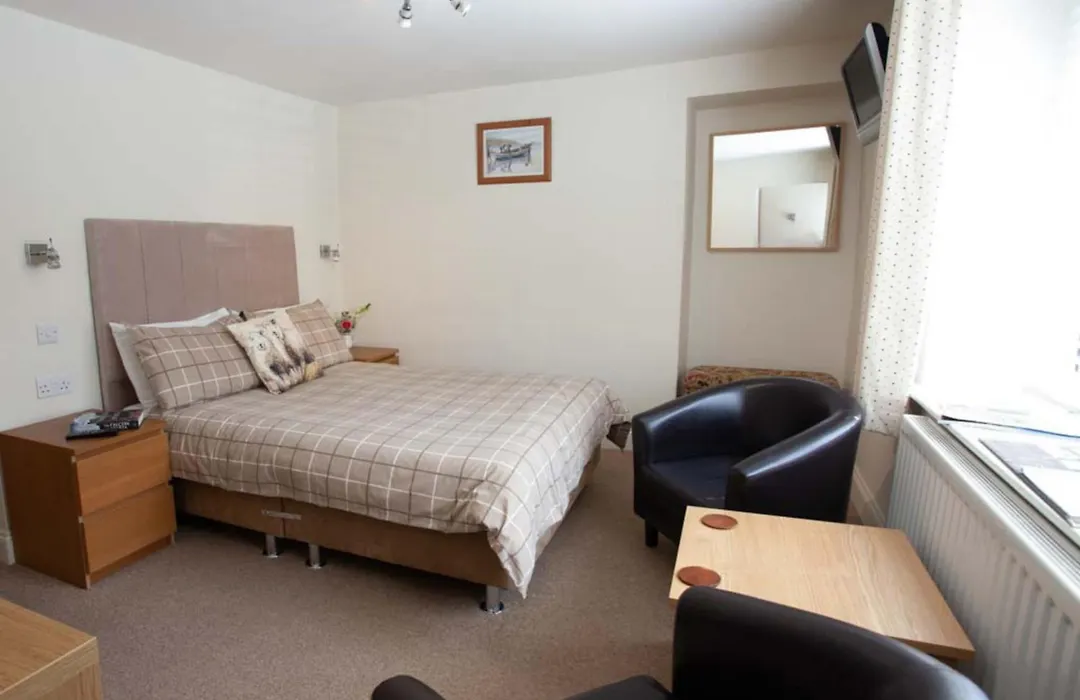 Shaftoes Guest House-1