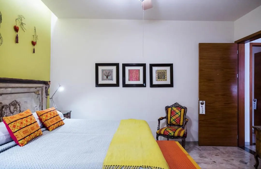 Casa de las Bugambilias B&B-1