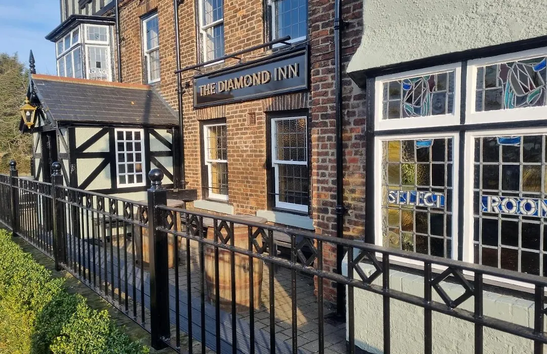 The Diamond Inn-1