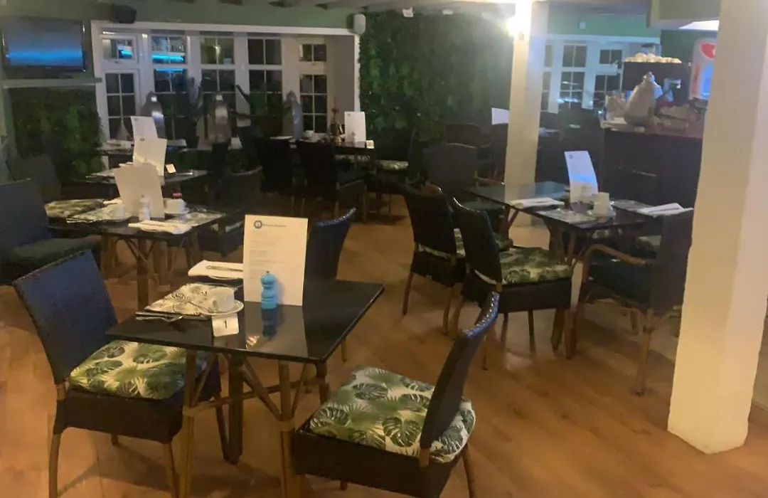 The Balnoon Inn With Rooms-1