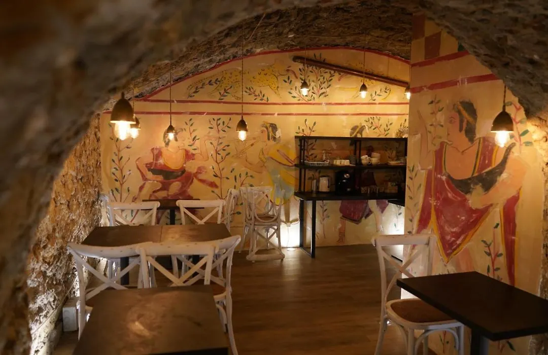 Duomo Luxury Suites-1