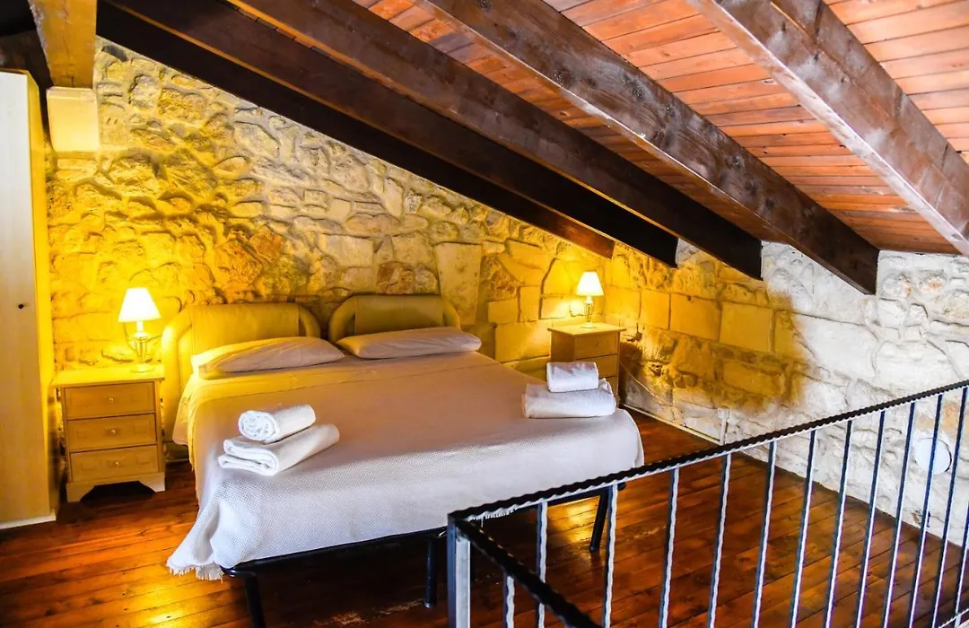 B&B Demetra Appartamenti-1