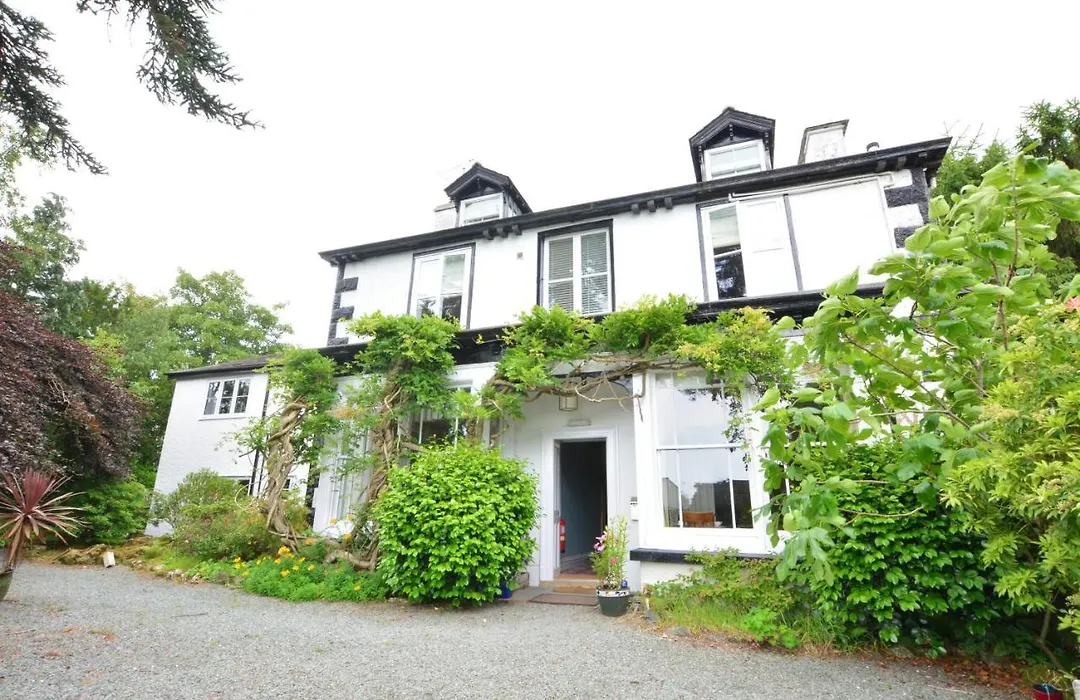 Fairfield House And Gardens-1