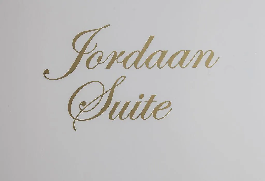 Jordaan Suite Bed And Bubbles-1