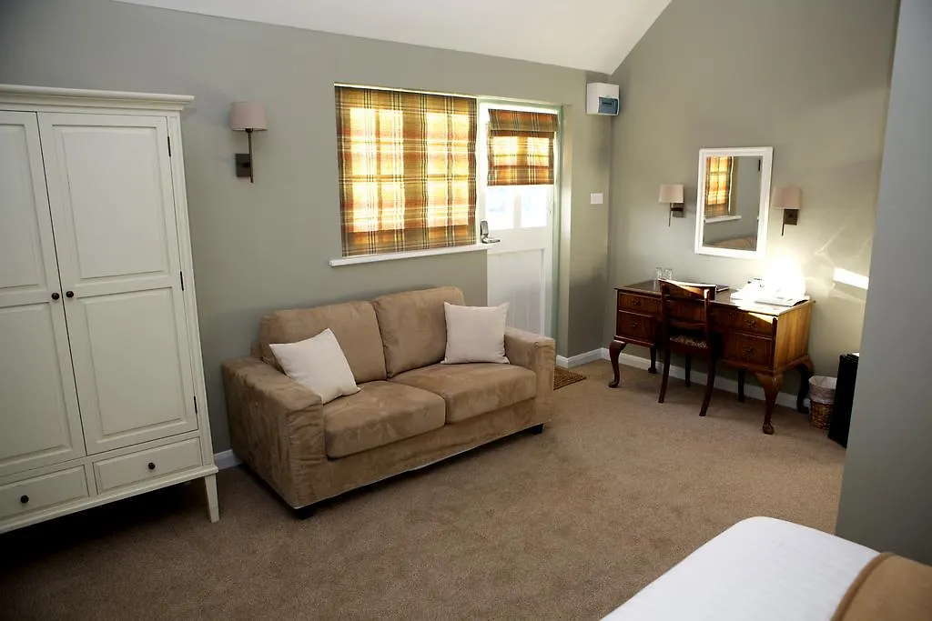 The Bull Inn Lodges-1