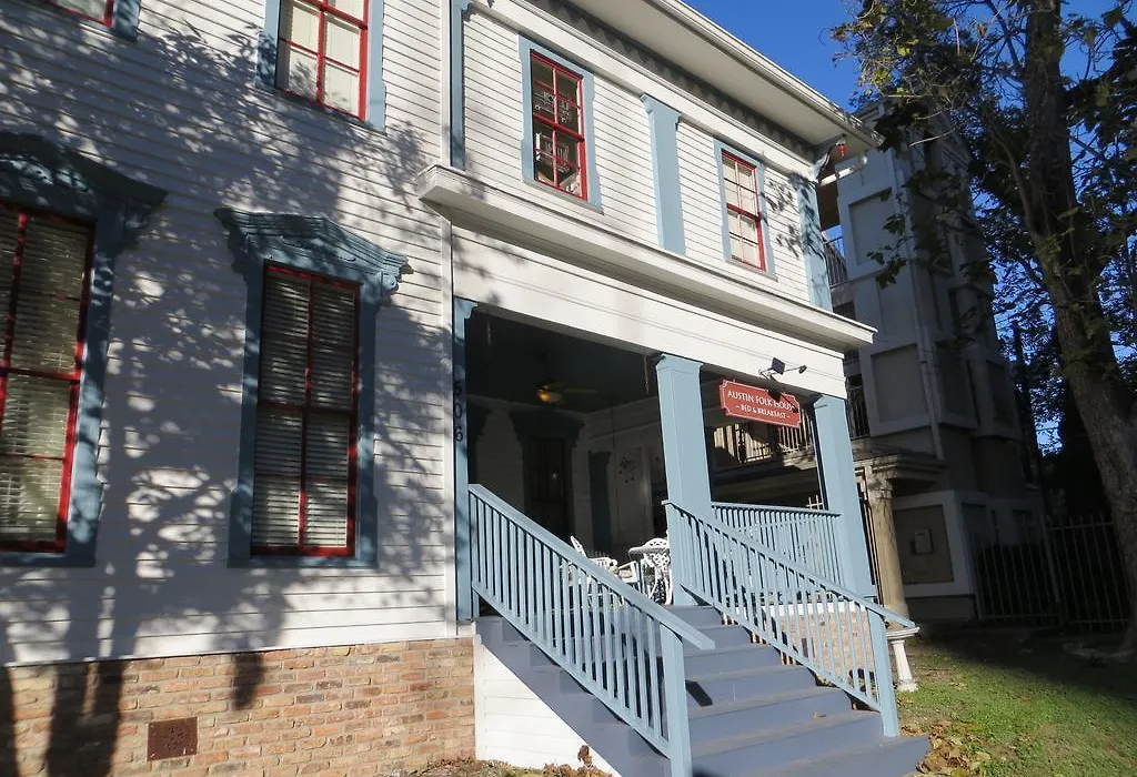 Austin Folk House-1