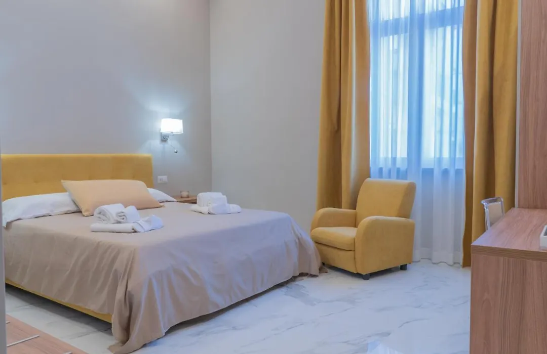 Le Suite-1