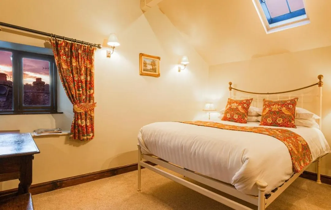 Waterwheel Guesthouse-1