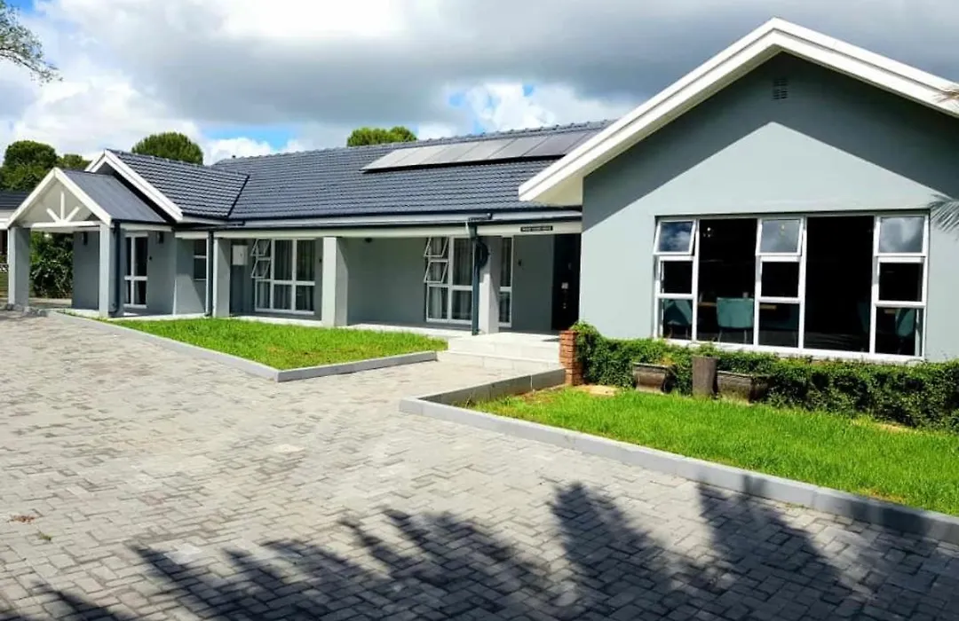 Carthews Luxury Bnb-1
