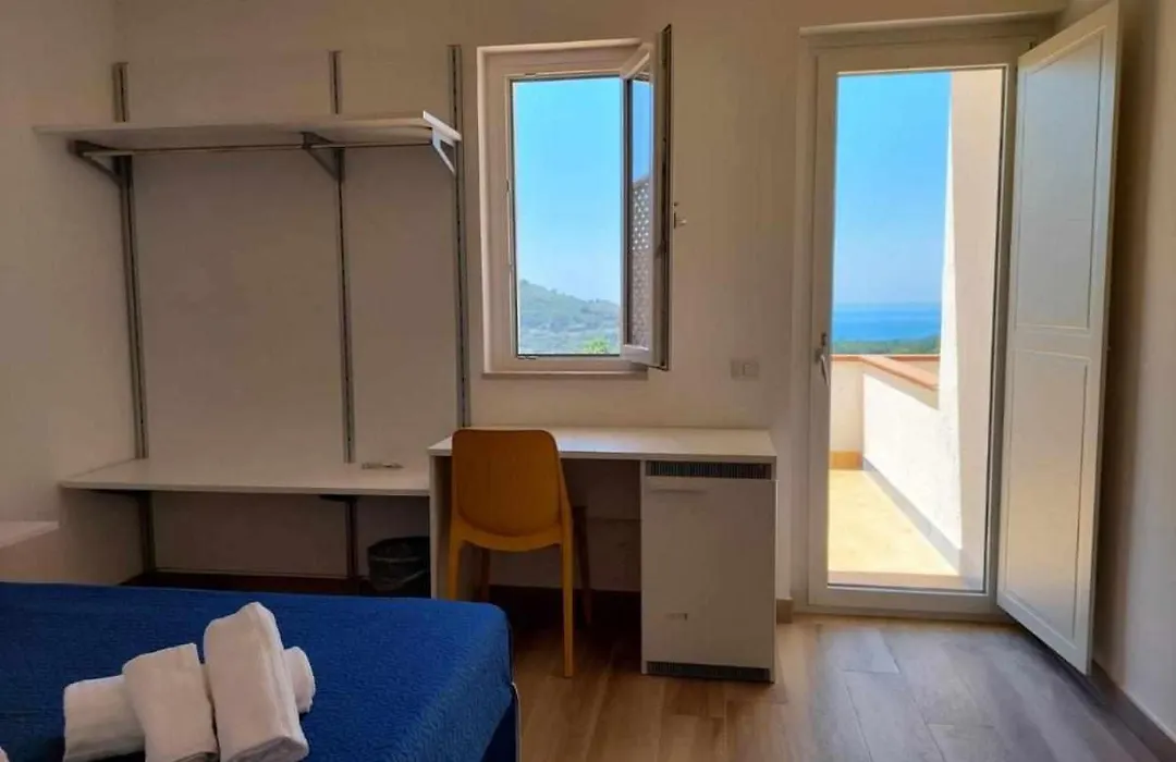 Itaca Rooms Palinuro-1