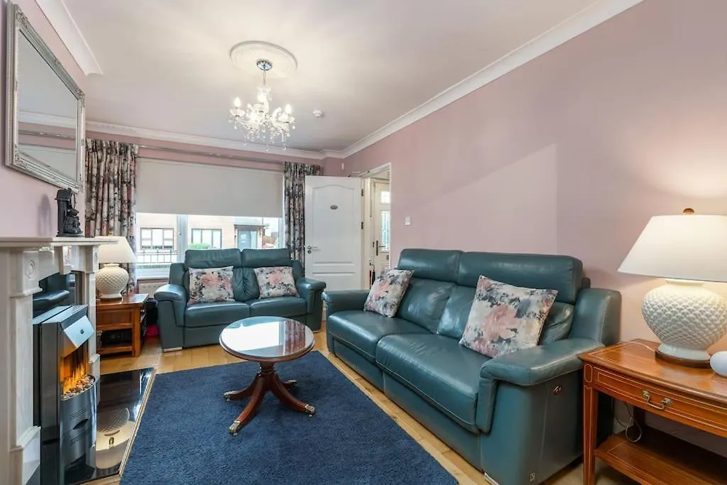 Beaumont Guesthouse-1