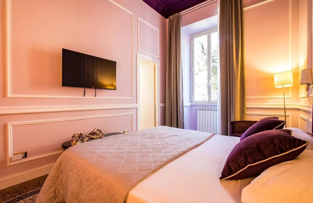 Hold Rome - Luxury Suites-1