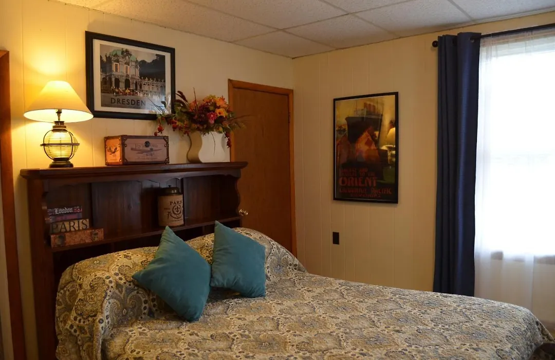 Bavarian Manor Country Inn-1