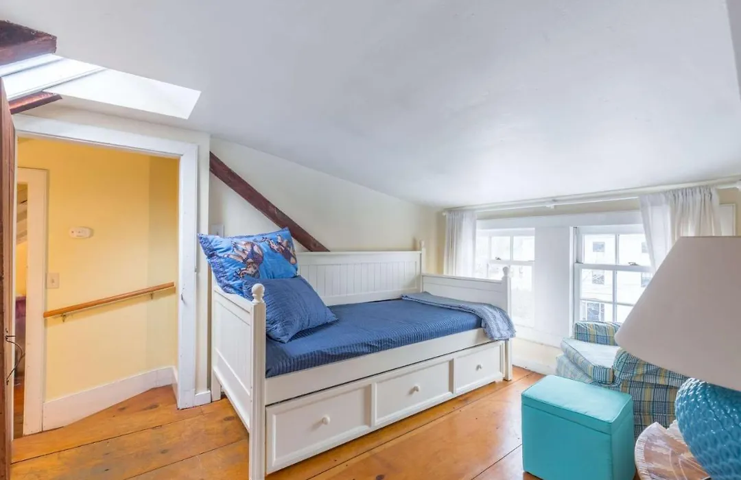 Rockmere Inn-1