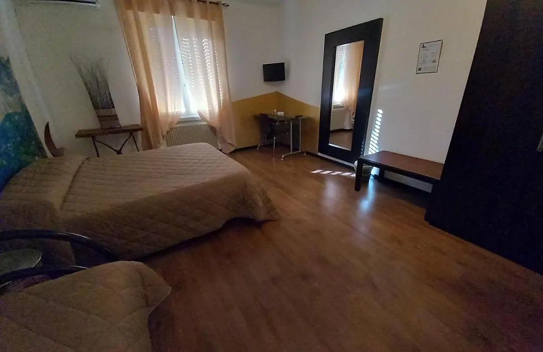 Bed & Breakfast Al Nettuno-1