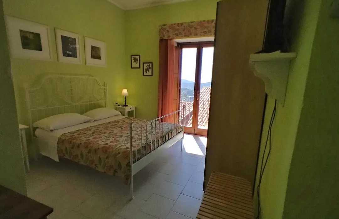 Afra Bed & Breakfast-1