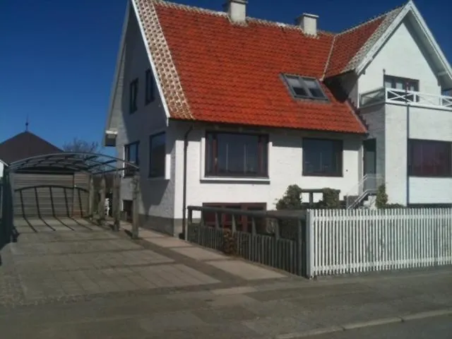 Sonderstrand Bed & Breakfast-1
