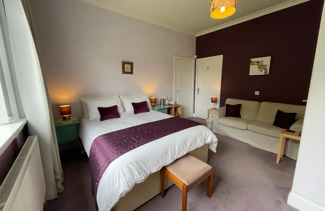 Blackburn Villa B&B-1