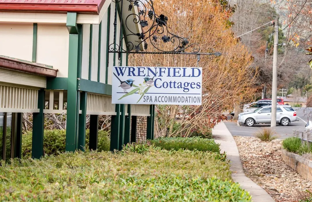 Wrenfield Cottages-1