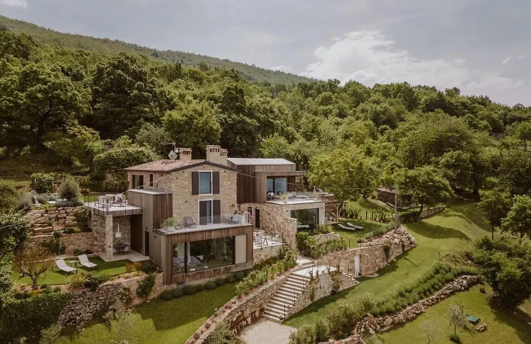 Favai Hills Your Secret Hideaway-1
