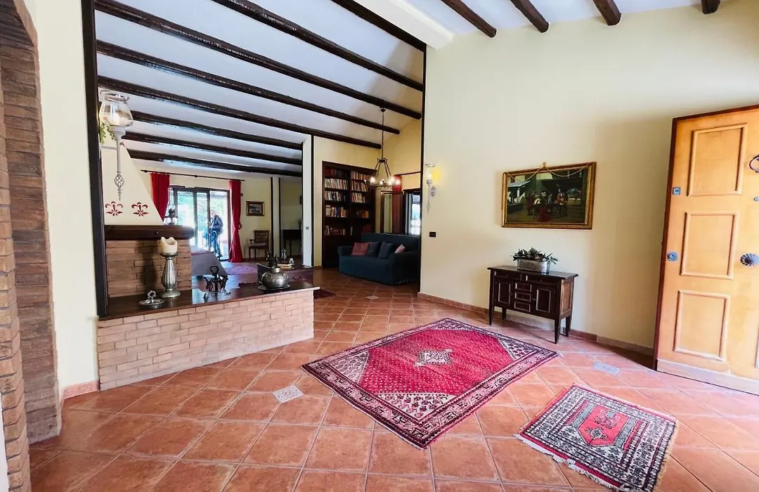 Villa Inserra Deluxe-1