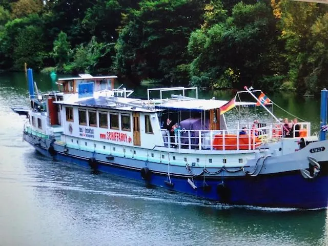 Schiff AHOY, Hotelschiff, Hausboot, Boot, Passagierschiff-1