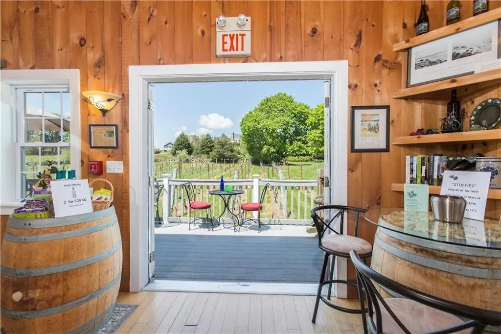 The Langworthy Inn & Winery-1