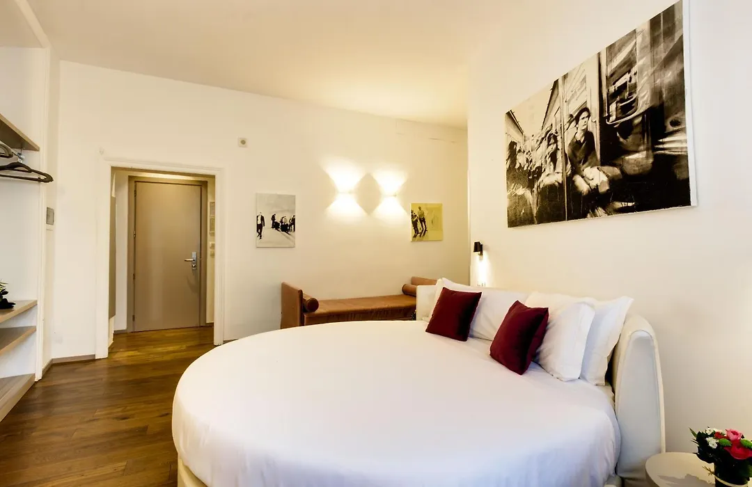 V Collection Piazza Farnese Luxury Suites-1