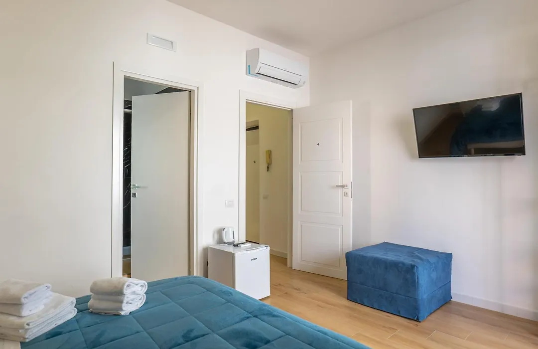 Relais San Demetrio - Modern & Central Rooms By Leading Hotel-1