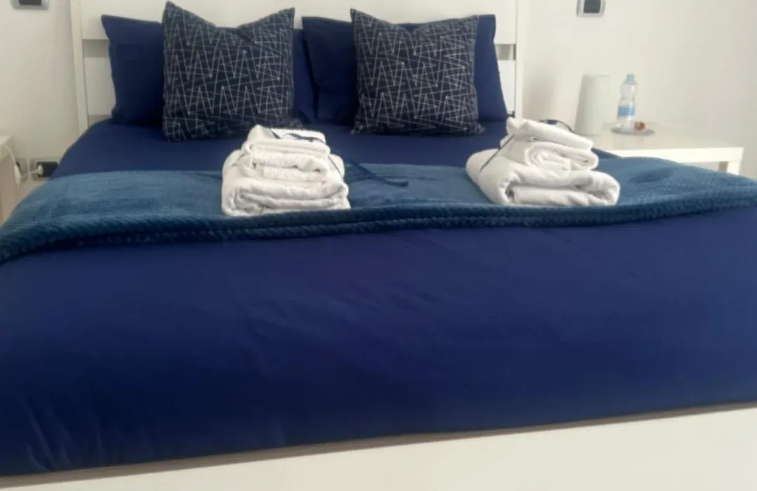 Suite 84 Holiday Home a pochi minuti dalla stazione-1