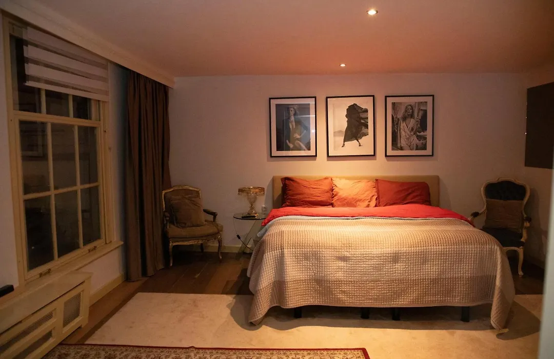 Red Light District B & B Canal View-1