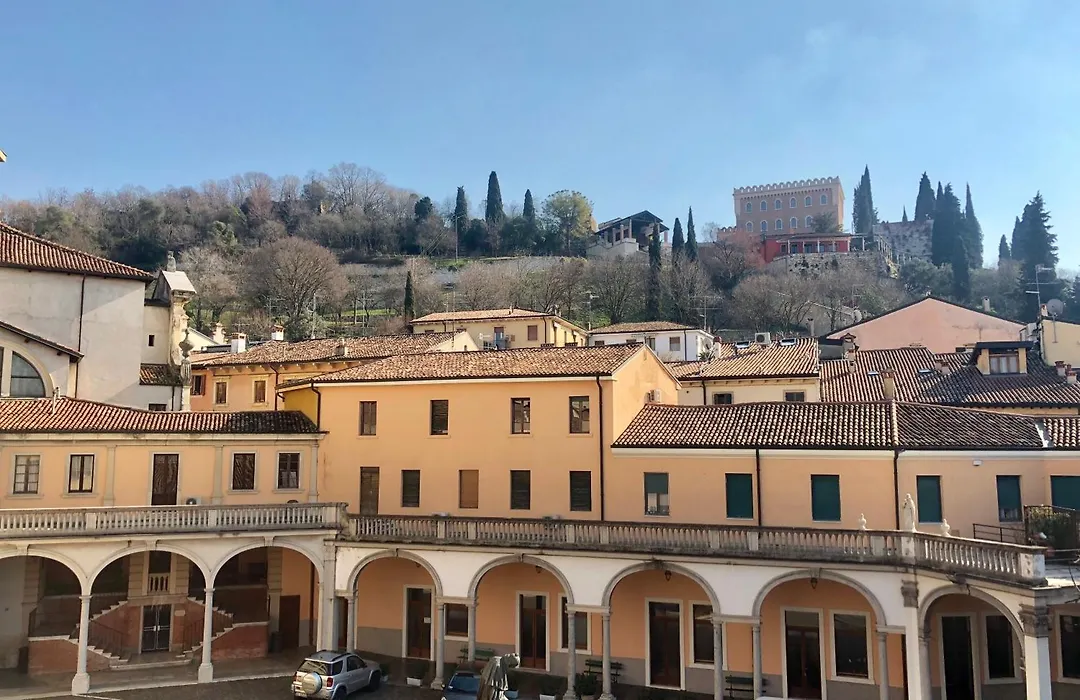 Pietra Di Verona Residenza-1