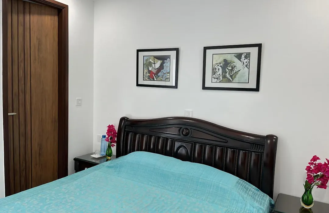 Fully Furnished Comfortable Rooms In Hauz Khas - Woodpecker Apartments-1