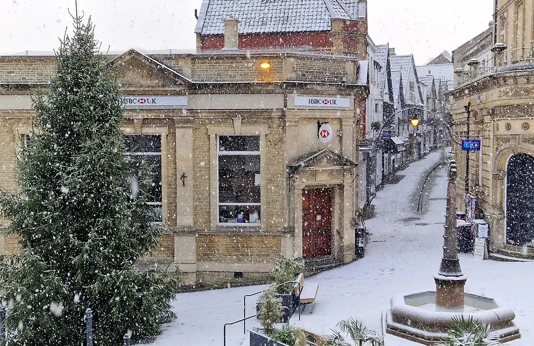 George Hotel & Granary-1