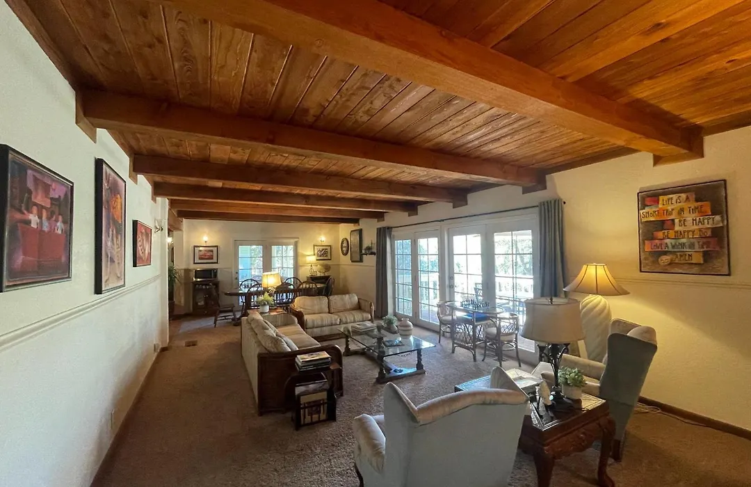 Berkshire Inn-1