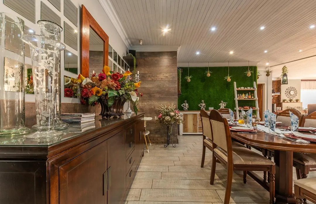 Diamond Rose Guest House-1
